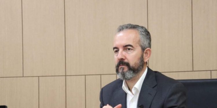 KSHZ urdhëron mbylljen e zyrave zgjedhore të disa subjekteve, në kundërshtim me ligjin