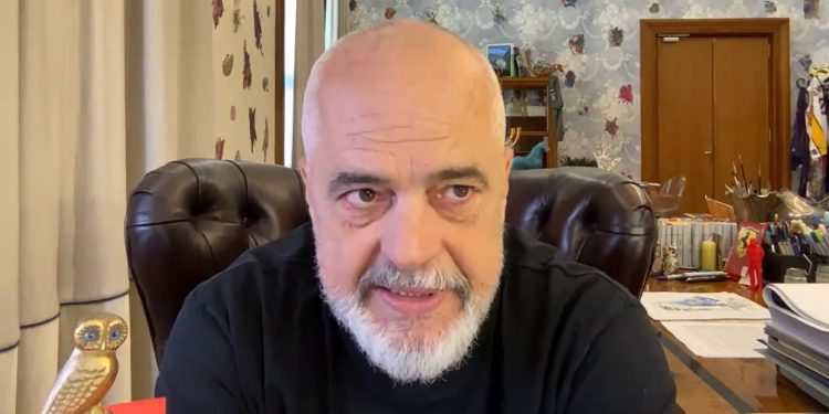 “Na mungon Lulushi!” Rama-komentuesit: Na mungon dreqi, e vërtetë është s’di ça të bëjmë humbi