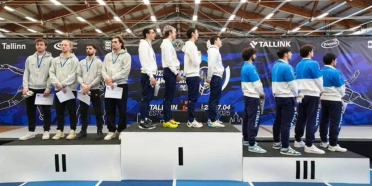 Kombëtarja zvicerane “i kthen shpinën” himnit dhe flamurit të izraelit në podium! – VIDEO