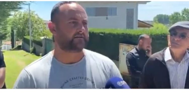 “Na janë bërë vetëm premtime boshe”/ Protestë në fshatin Shën Pjetër, banorët kërkojnë ujë të pijshëm: Të merren masa urgjente…