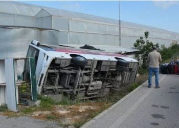 Përmbyset autobuzi në Antalia të Turqisë, plagosen 18 turistë rusë