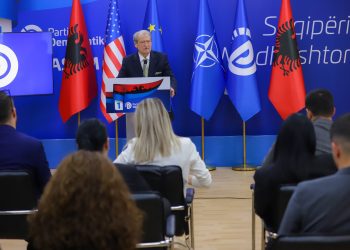 Farsa elektorale/ Berisha: Komuniteti ndërkombëtar i shpalli të vdekura zgjedhjet 10 ditë përpara se të zhvilloheshin