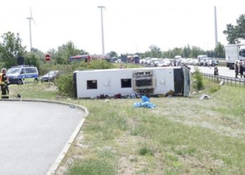 Aksident tragjik në Gjermani/ Humbin jetën tre shqiptarë, katër të tjerë të plagosur