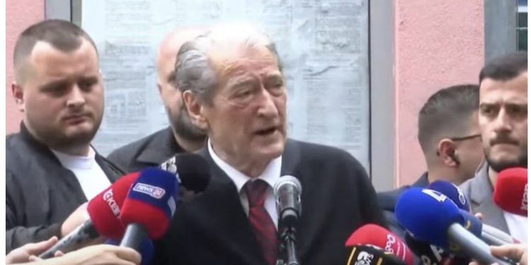 Berisha pas daljes nga Prokuroria e Posaçme: Lashë një shënim në zyrat e SPAK, aministia elektorale është krim kushtetues i Dumanit