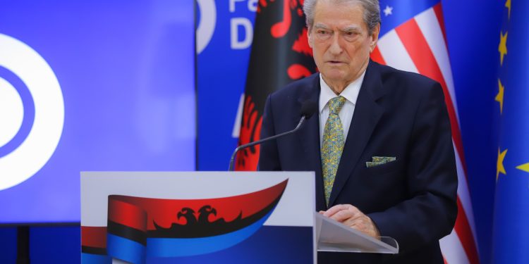 Berisha denoncon me emra: Krimi futi në parlament 28 deputetë! Vetëm katër prej tyre morën 80 mijë vota