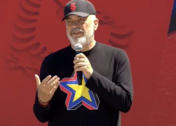 Rama thirrje shqiptarëve: Fatkeqësisht në Greqi u bë një mish mash, por shkoni merrni zarfin dhe dërgojeni në Tiranë