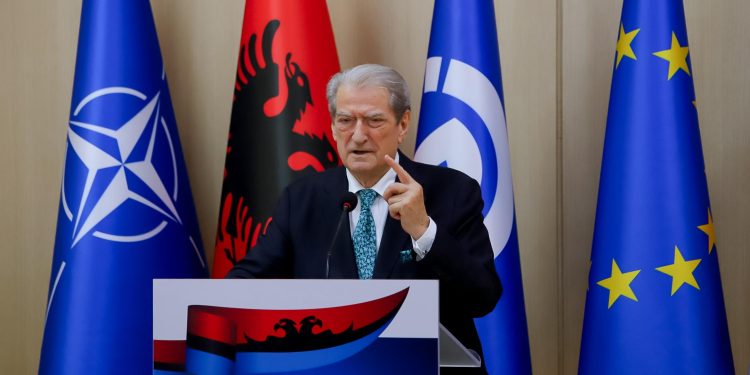 Berisha: Faktet dhe dokumentet e farsës elektroale do i çojmë në kancelaritë Europiane dhe Senatin dhe Kongresin e SHBA