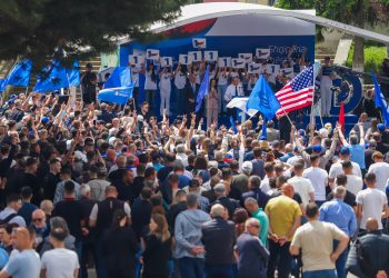 Berisha: Ai që i vuri non grata-n Sali Berishës, përfundoi në koshin e plehrave në SHBA! Edi Rama, të jap fjalën se, do të përfundosh me keq se ai
