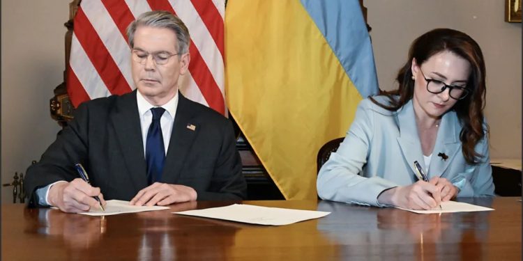 SHBA-të dhe Ukraina nënshkruajnë marrëveshjen e shumëpritur për burimet natyrore/ Sekretari i Thesarit i Trump: Ky sinjal i qartë për Rusinë