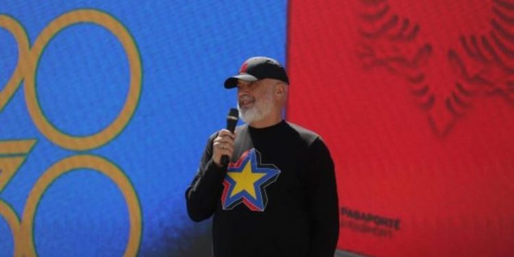 Nga Dimali Rama sulmon partitë e vogla: Ne shyqyr hoqëm qafe LSI, e kishim nyje në grykë