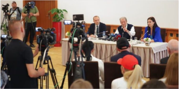 Berisha: Kontrata me “Continental” është transparente, nuk është histori me McGonigal apo Bilal