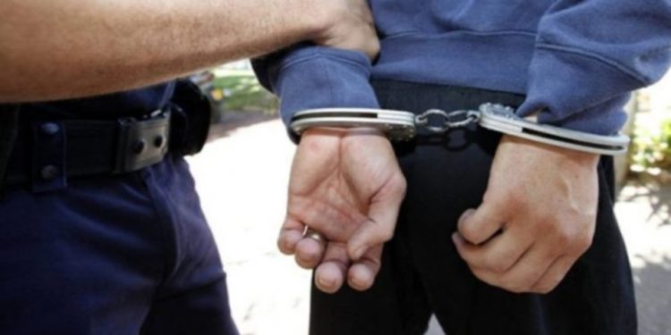 EMRAT/ Në kërkim ndërkombëtar për grup kriminal dhe pengmarrje, ekstradohen nga Gjermania dhe Italia dy të rinj