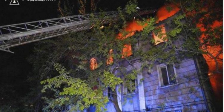 Rusia kryen sulme me dronë në Ukrainë, 29 viktima. Mes tyre, fëmijë