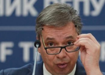 Anulloi takimet në SHBA për shkak se ishte i sëmurë, ish-diplomati: Është e sajuar, shefja e stafit të Trump e përzuri nga Mar-a-Lago