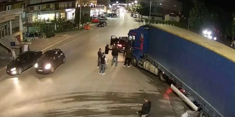 Incidenti me shoferin e kamionit, arrestohet vëllai i kandidatit për deputet në Korçë