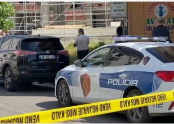 EMRI/ Përplasja me armë në Laç, ndërron jetë te spitali i Traumës 24-vjeçari