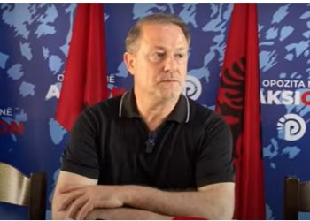 “PS po tenton të blejë qytetarët në Lezhë”/ Gjin Gjoni: Ka shpërthyer “lufta” mes kandidatëve në listë të hapur! PD ka ngritur ekipe vullnetare për mbrojtjen e votës