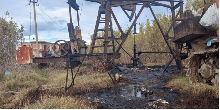 Tenderi i Albpetrol që flet mbi zhvatjen masive të naftës shqiptare: Pusi CA-58, Stream Oil, ARMO dhe babëzia ndaj pasurive nëntokësore