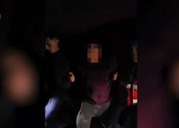 E rëndë në Tiranë, 45-vjeçari qëllon me kallashnikov efektivët e Policisë