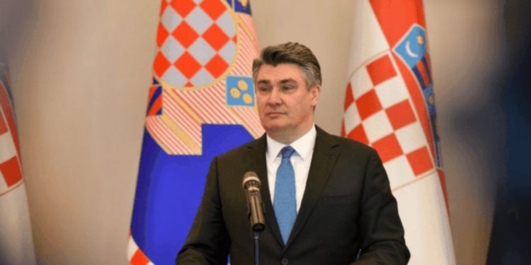 Memorandumi i mbrojtjes me Shqipërinë dhe Kosovën, presidenti kroat: Serbia nuk ka pse të shqetësohet! Është një deklaratë pa pasoja juridike ndërkombëtare
