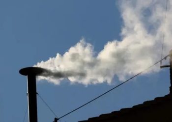 Zgjidhet Papa i ri, ja procedurat që ndjek ai para se të përshëndesë besimtarët e mbledhur në sheshin e “Shën Pjetrit”