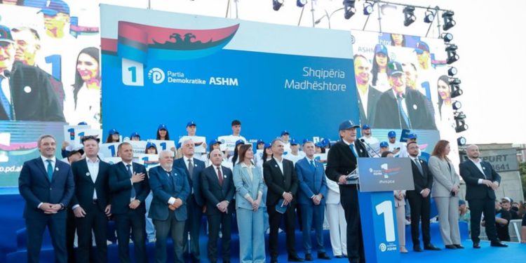 Berisha paralajmëron grupet kriminale: Mos guxoni të kërcënoni qytetarët dhe komisionerët! Do u përgjigjemi siç nuk ua pret mendja