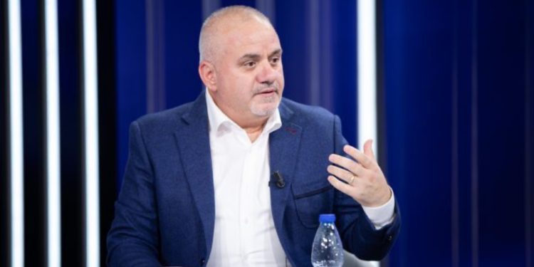 “Efekti i krimeve zgjedhore do ndihet pas zgjedhjeve”, Artan Hoxha: Një person u mor peng për konflikt politik, ka video