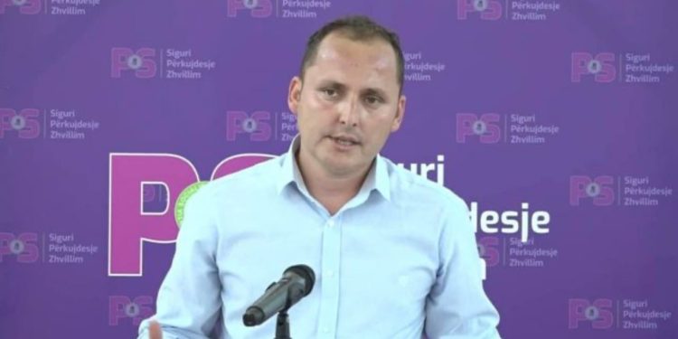 Hetim për korrupsion zgjedhor/ Nënkryetarit të bashkisë së Belshit i kontrollohet banesa!