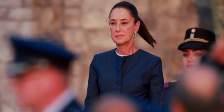 Meksika padit Google për ndryshimin e emrit të Gjirit të Meksikës për përdoruesit amerikanë