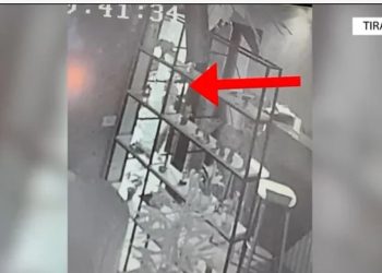 Arrestohet “skifteri” që boshatiste dyqanet në Tiranë