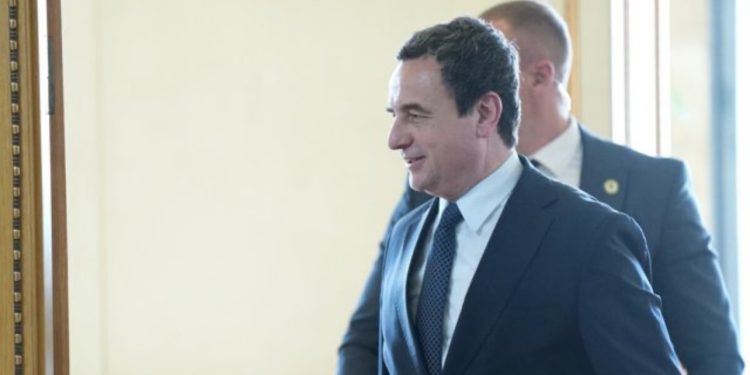 Dështimet seancë pas seance, Kurti: Kuvendi duhet të konstituohet nga të gjitha partitë, Haxhiu mbetet kandidatja jonë! Nuk ka krizë në Kosovë