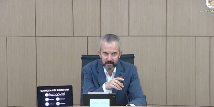 “Kandidatë për deputet kanë kërkuar të futen në QV!” Celibashi: Respektoni ndalimin ligjor!