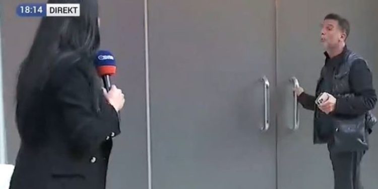 “S’të jap llogari ty fare”, Braçe përplaset me gazetaren Ambrozia Meta: Nuk largohem!