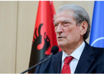 Nisja e numërimit të votave/ Berisha deklaratë për mediat: Exit Poll-et e para si Memorandumi i Kuçit