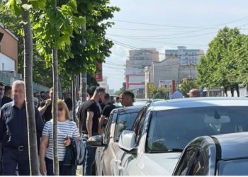 BIRN: Krimi i organizuar “orientoi” votën në Durrës