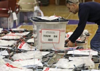 Numërohen kutitë e 128 QV-ve në qarkun e Durrësit, kryeson PS me 52%! PD-ASHM ndjek me 40%