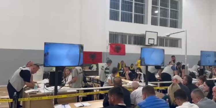 Përfundon numërimi i votave në bashkinë e Belshit, PS mban vendin e parë me 4662 vota