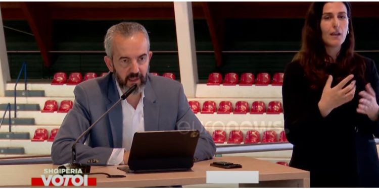 “Ecuri e ngadaltë”, Celibashi tregon sa qendra votimi janë numëruar për secilin qark