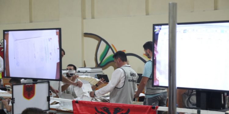 Përfundon procesi i numërimit në Kavajë! PD fiton me 53.75 % të votave, si renditet PS dhe partitë e tjera