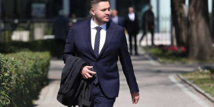 Kandidatët preferencialë/ Orlando Rakipi kalon me vota deputetin “veteran” të PS! Blendi Gonxhja renditet i pari në listën e hapur të socialistëve