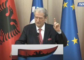Berisha publikon posterin dhe bën thirrje për protestë: Do mbrojmë votën e shqiptarëve…