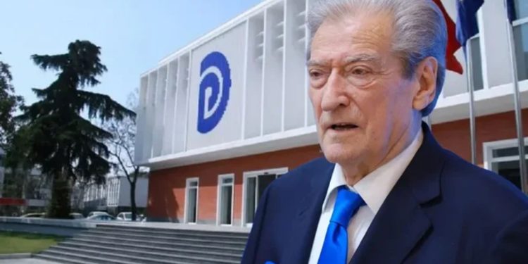 Zgjedhjet/ Njoftohet mbledhje urgjente në selinë blu, Berisha thërret drejtuesit politikë të PD-së në qarqe
