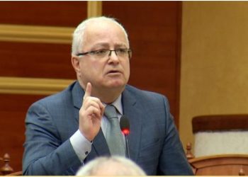 “Jam i shokur me rezultatin e 11 Majit”/ Deputeti i PD: Këto zgjedhje ishin të fundit të karrierës sime aktive në Parlament