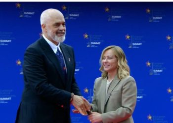 Do ta vizitoni sot qendrën në Gjadër? Meloni në Tiranë: Nuk kam kohë, por atje puna vazhdon, tregon se jemi në rrugën e duhur