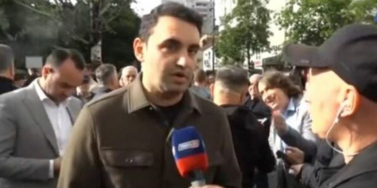 Këlliçi në protestë: Rama nuk do ta gëzojë mandatin e vjedhur, PD ka prova për manipulimin e zgjedhjeve