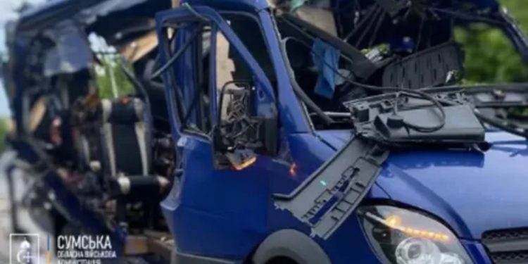 Droni rus godet autobusin e civilëve ukrainas pak orë pas takimit të delegacioneve në Turqi, 9 persona humbin jetën, 4 të tjerë plagosen