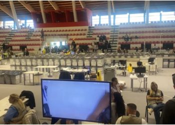 KQZ dhe Kolegji Zgjedhor vendosën numërimin e tyre, nis hapja e zarfeve me votat e ardhura nga shqiptarët e Greqisë