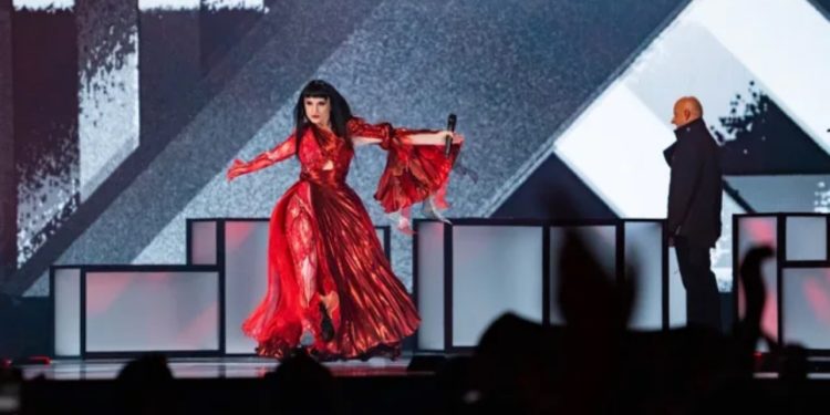 “E dëgjove Shqipërinë? Çfarë klasi kanë?”, DW intervistë me Beatriçen dhe Kolën: Ja si u krijua kënga që na përfaqëson në Eurovision 2025