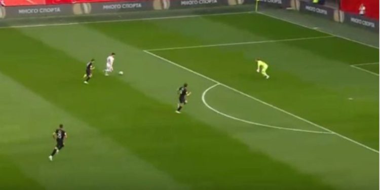 Dy gola dhe një penallti e humbur, Mirlind Daku “rrëmben skenën” për Rubin Kazan