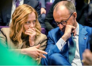 Modeli i Shqipërisë edhe në vende të tjera? Lufta për frenimin e emigracionit të parregullt, DW: Merz i sheh të mundshme procedurat e azilit në vendet jashtë BE-së